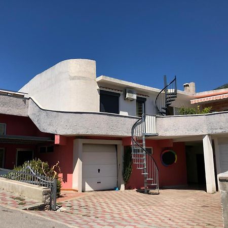 Apartmani CESARICA Karlobag Exterior foto